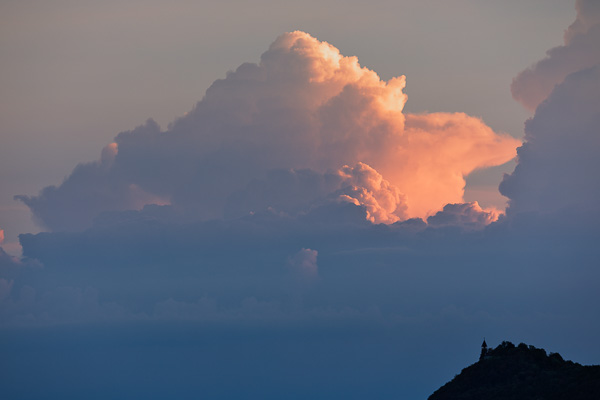 Burgen und andere Gebäude auf der Alb